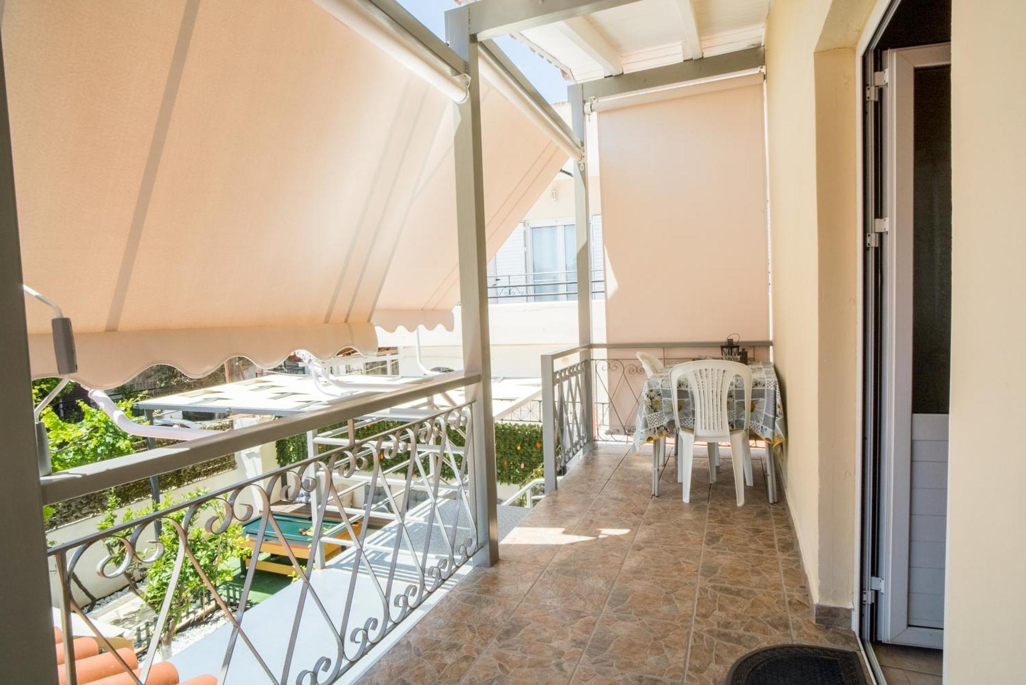 The Dreamhouse Athens Airport Apartman Ártemida Kültér fotó